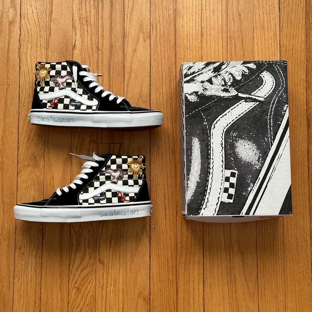 Priced to sell! Special edition Vans (Part 1 of 3)